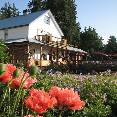Heriot Bay Inn Dış mekan fotoğraf