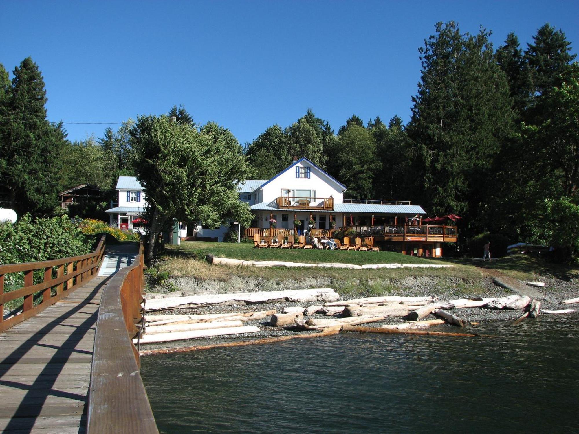 Heriot Bay Inn Dış mekan fotoğraf